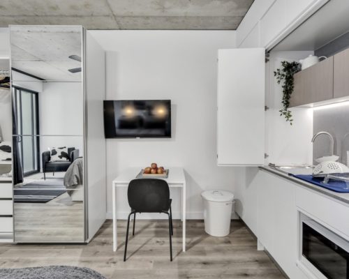 Best studio and apartment rental accommodation near the Sydney Airport and Positioned in the perfect location of Wolli Creek near the Brighton Beaches and Sydney CBD.