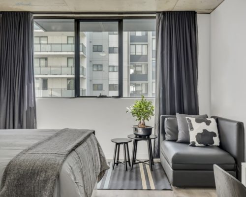 Best studio and apartment rental accommodation near the Sydney Airport and Positioned in the perfect location of Wolli Creek near the Brighton Beaches and Sydney CBD.