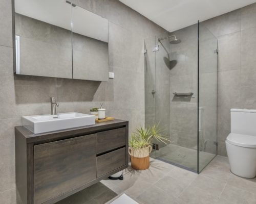 Best studio and apartment rental accommodation near the Sydney Airport and Positioned in the perfect location of Wolli Creek near the Brighton Beaches and Sydney CBD.